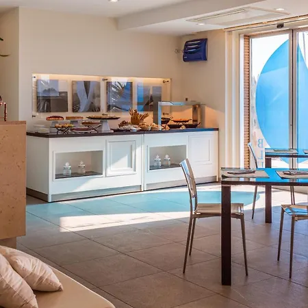 Smy Aran Blu Roma Mare (adults Only) 4*