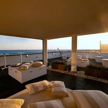 Hotel Smy Aran Blu Roma Mare (adults Only) 4*