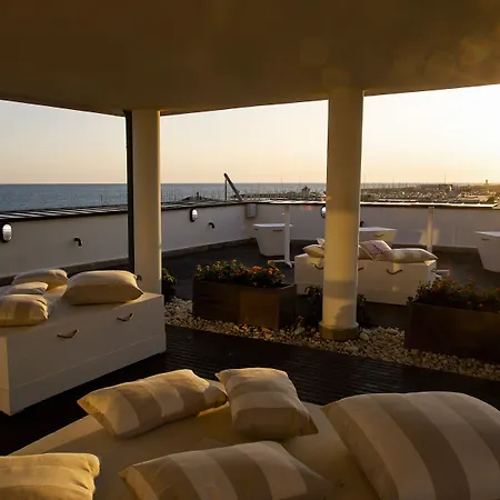 Hotel Smy Aran Blu Roma Mare (adults Only)